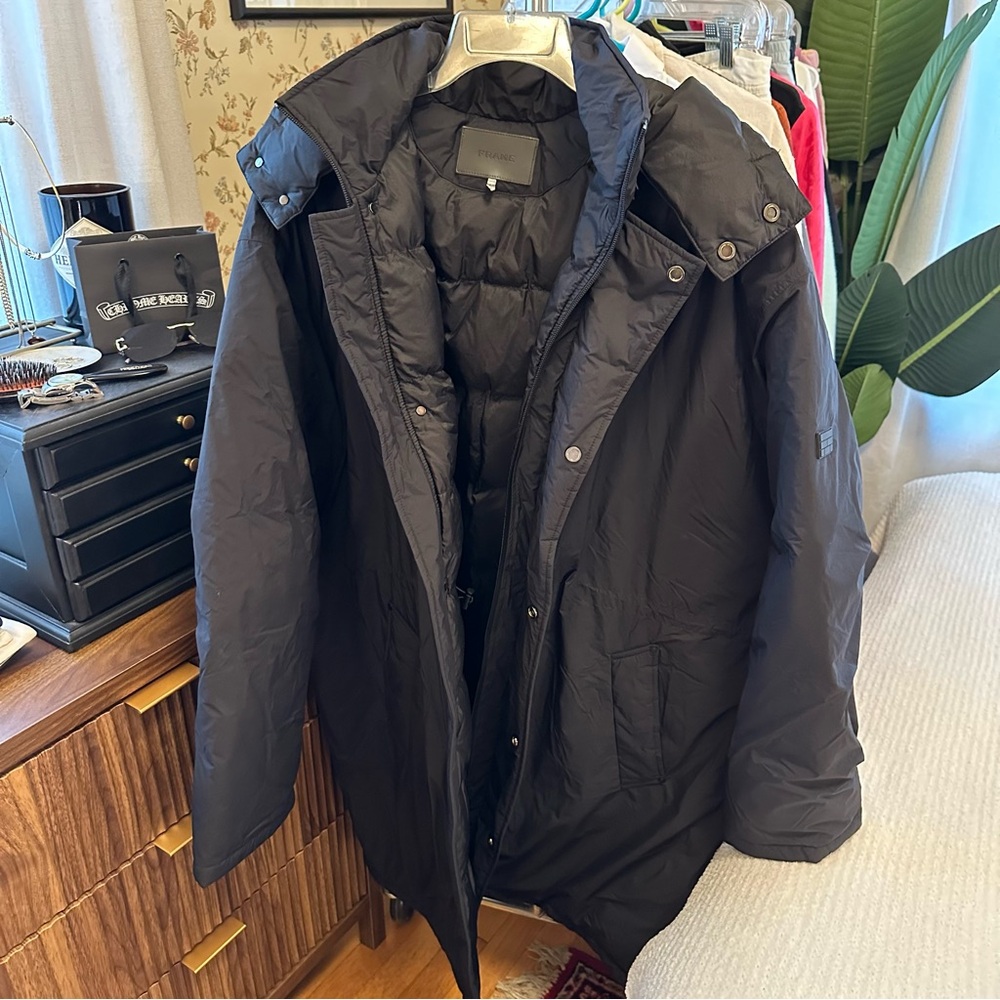 Frame oversized black puffer coat Sz M